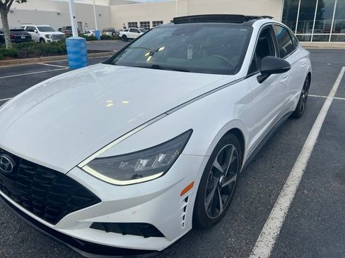Used 2022 Hyundai Sonata SEL Plus FWD image 1