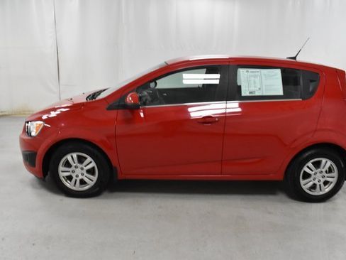 Used 2013 Chevrolet Sonic LT image 8