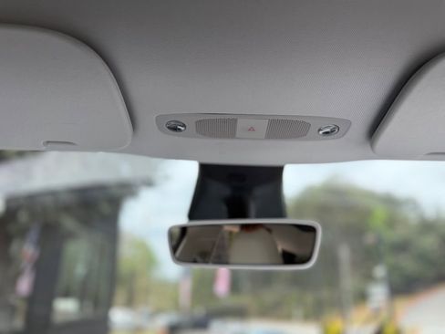 Used 2020 Tesla Model Y Long Range image 48