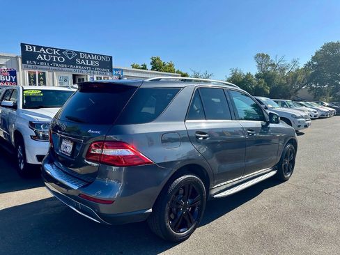 Used 2012 Mercedes-Benz ML 350 4MATIC image 10