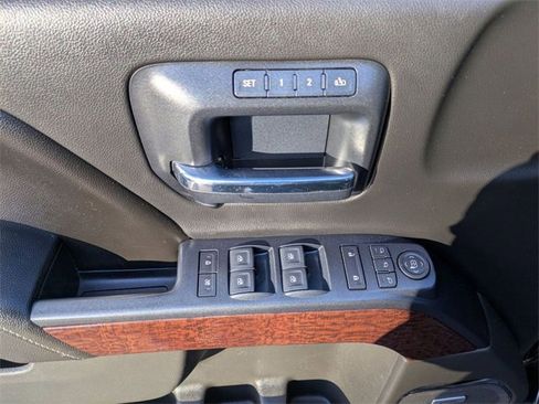 Used 2014 GMC Sierra 1500 SLT w/ SLT Crew Cab Value Package image 11