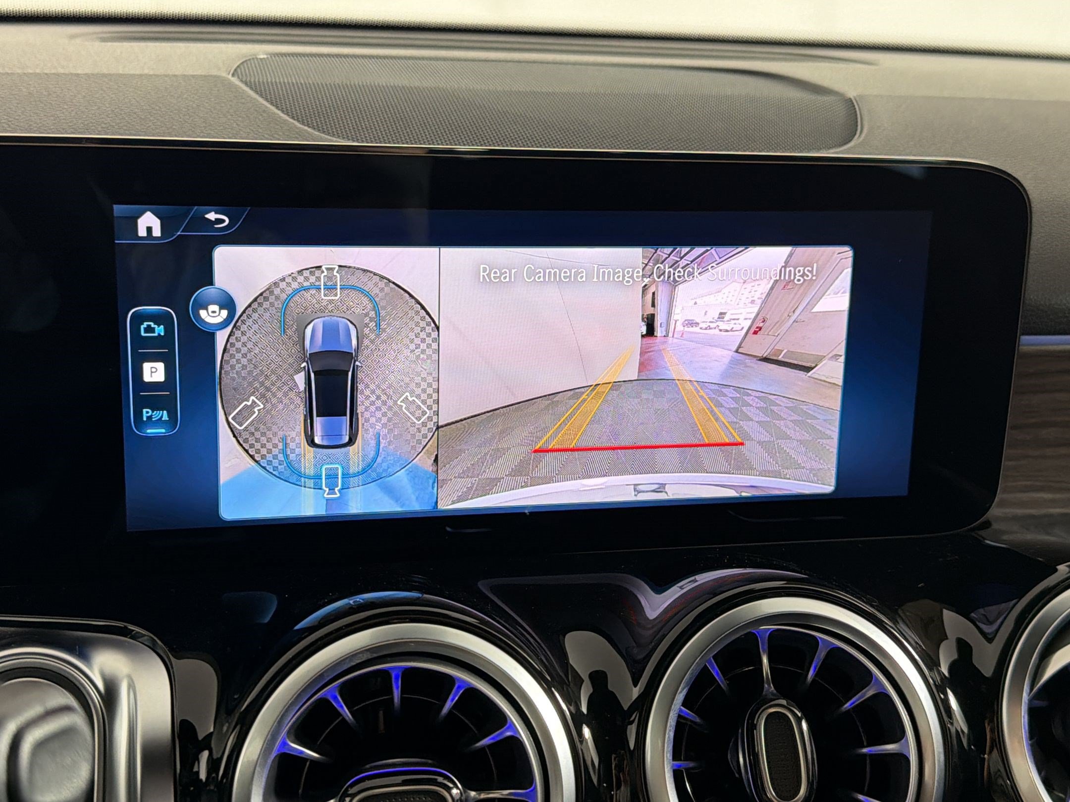 Used 2026 Mercedes-Benz GLB 250 4MATIC image 19