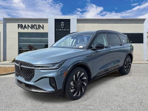 New 2026 Lincoln Nautilus Reserve AWD/4WD image 3