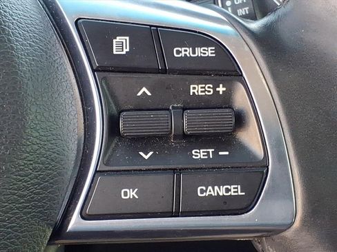 Used 2018 Hyundai Sonata Limited image 19