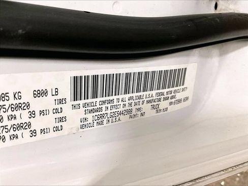 Used 2014 RAM 1500 Big Horn AWD/4WD image 34
