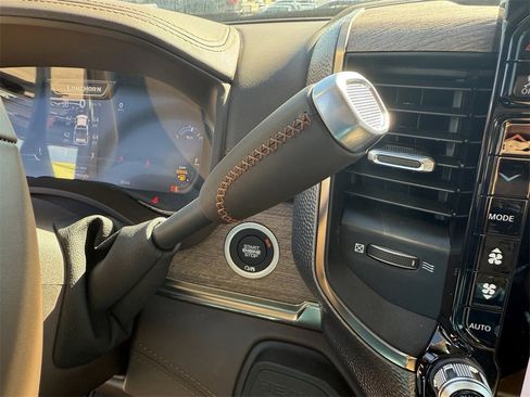 New 2025 RAM 2500 Limited image 20