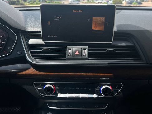 Used 2019 Audi Q5 2.0T Premium Plus w/ Premium Plus Package AWD/4WD image 22