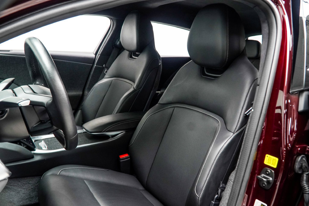 Used 2024 Lucid Air Pure RWD image 41