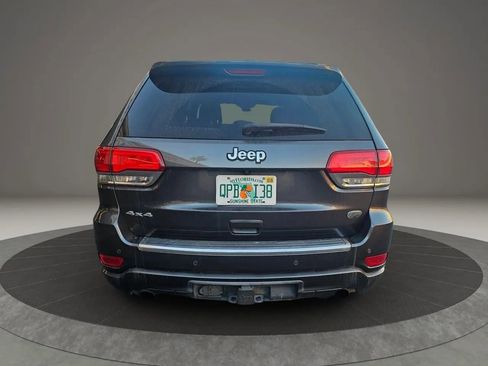 Used 2017 Jeep Grand Cherokee Overland image 4
