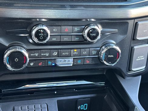 New 2026 Ford F250 Lariat w/ Lariat Ultimate Package image 18