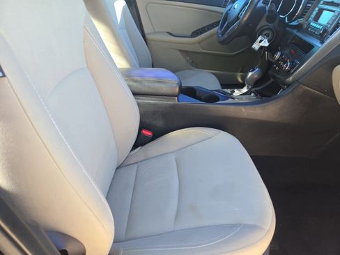 Used 2013 Kia Optima LX image 20
