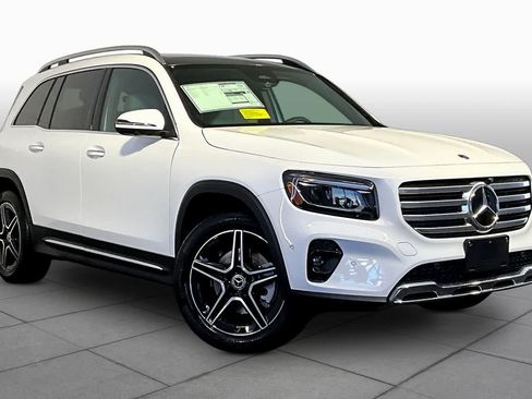 New 2026 Mercedes-Benz GLB 250 4MATIC image 19