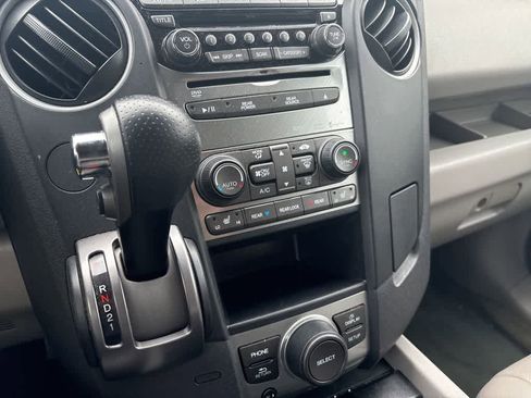 Used 2015 Honda Pilot EX-L image 17