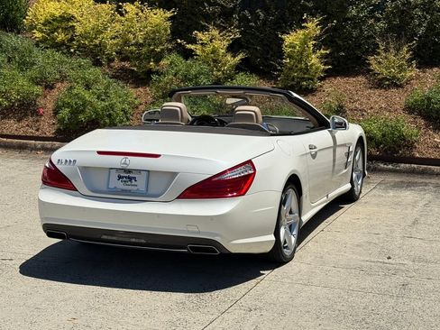 Used 2013 Mercedes-Benz SL 550 image 9