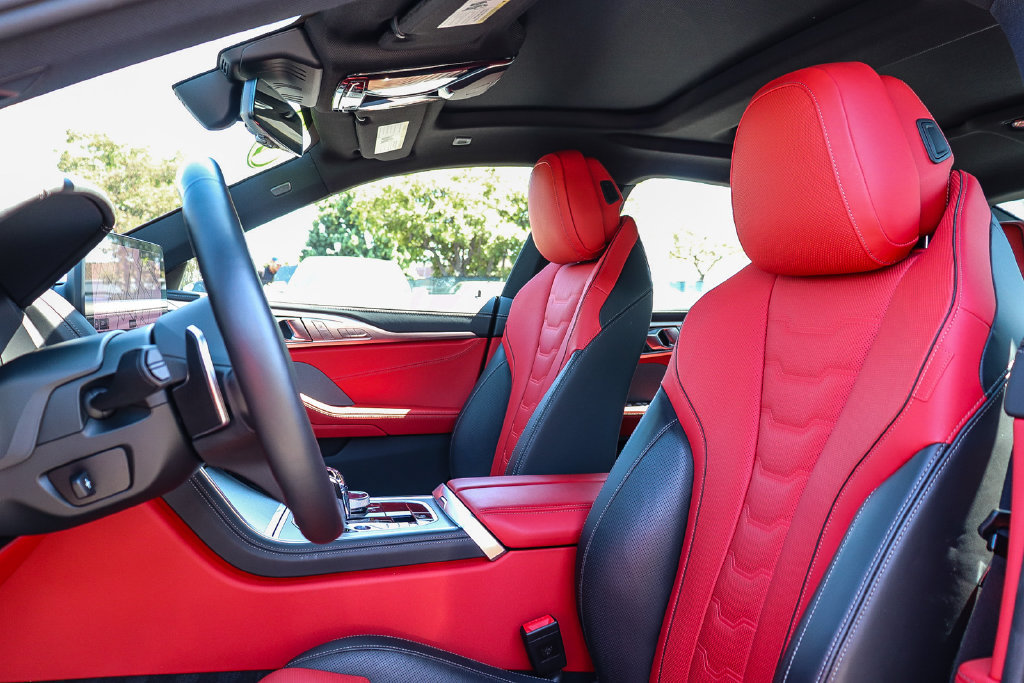 Used 2026 BMW 840i RWD image 17