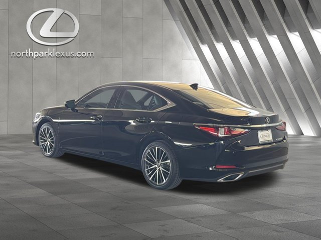 Certified 2024 Lexus ES 350 w/ Premium Package FWD image 2