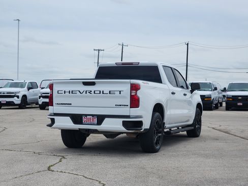 Used 2023 Chevrolet Silverado 1500 Custom AWD/4WD image 7