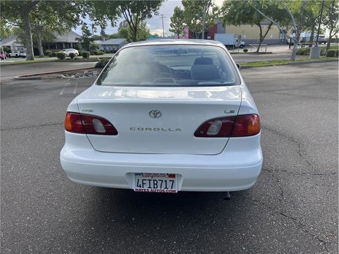 Used 1999 Toyota Corolla LE image 6