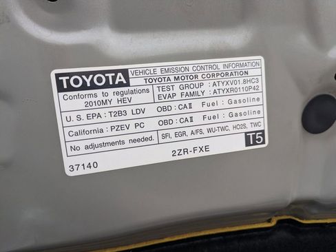 Used 2010 Toyota Prius Two image 31