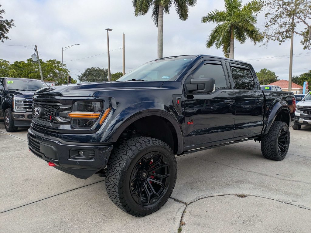 Used 2025 Ford F150 XLT w/ Equipment Group 303A High AWD/4WD image 7