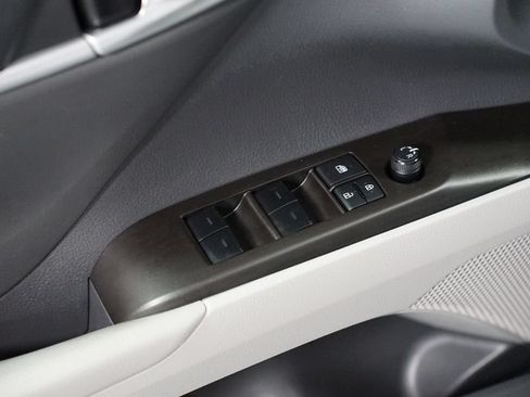 Certified 2023 Toyota Camry LE FWD image 28