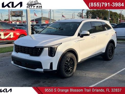 New 2026 Kia Sorento LX FWD image 1