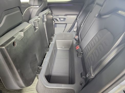 Used 2022 Rivian R1T Adventure AWD/4WD image 58
