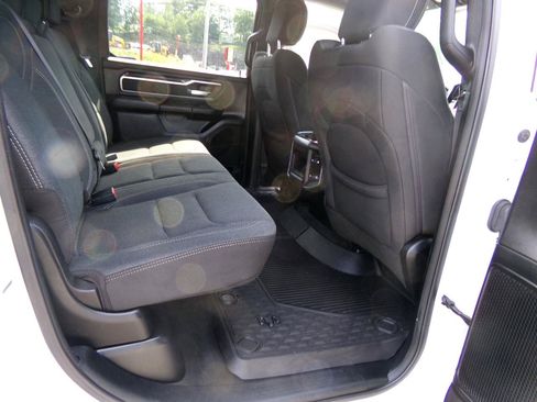 Used 2019 RAM 1500 Big Horn AWD/4WD image 27