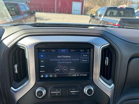 Used 2021 GMC Sierra 1500 SLE image 16