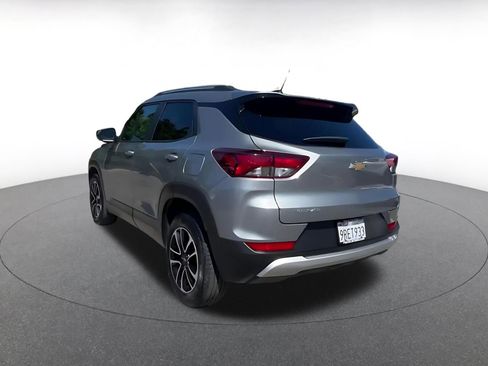 Used 2025 Chevrolet TrailBlazer LT FWD image 11