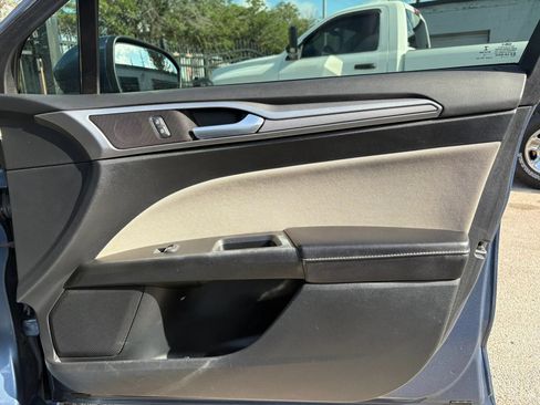 Used 2019 Ford Fusion S FWD image 9