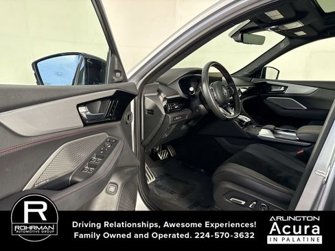 Used 2023 Acura MDX A-Spec image 4