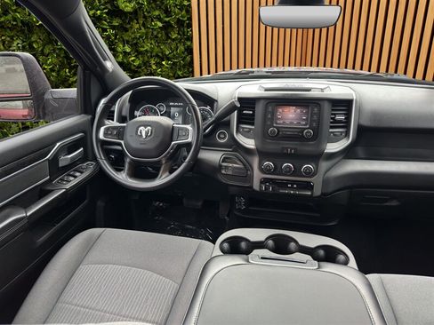 Used 2024 RAM 2500 Big Horn AWD/4WD image 5