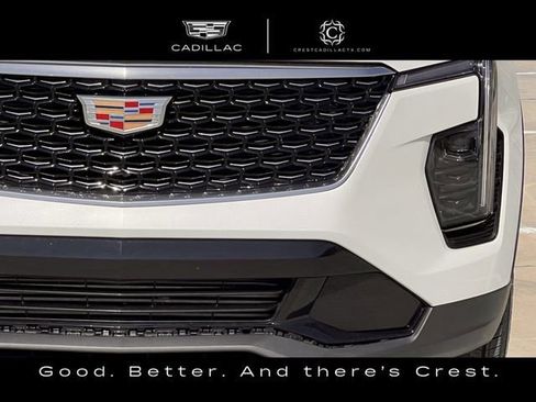 Used 2024 Cadillac XT4 Premium Luxury image 13
