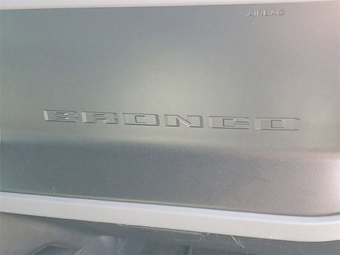 Used 2022 Ford Bronco 4-Door w/ Sasquatch Package image 27