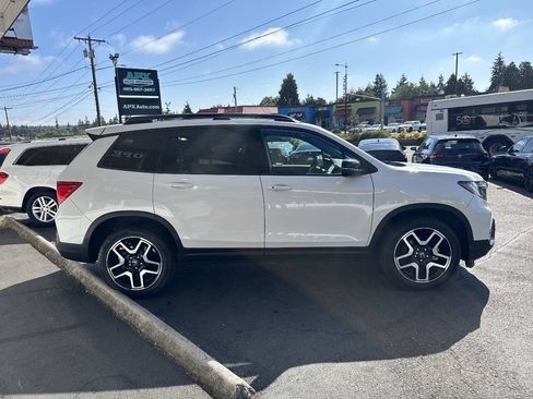 Used 2023 Honda Passport Elite image 10