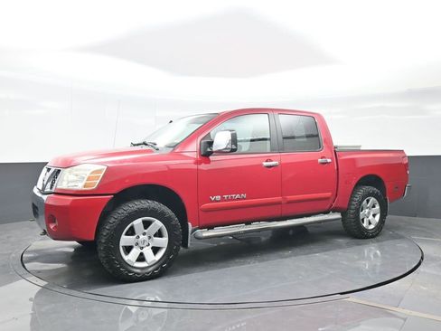 Used 2005 Nissan Titan LE w/ (U01) Nissan Navigation Pkg image 2