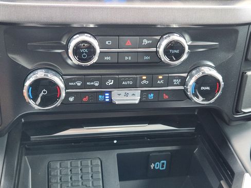 New 2026 Ford F350 Platinum AWD/4WD image 15