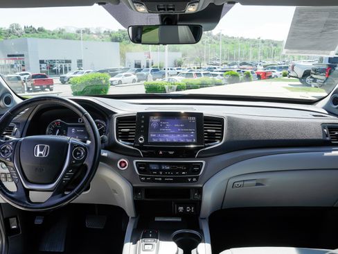 Used 2022 Honda Ridgeline RTL-E image 32