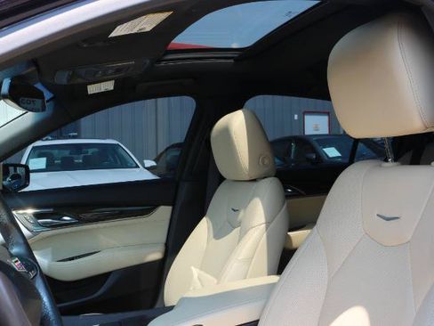 Used 2020 Cadillac CT5 Premium Luxury RWD image 7