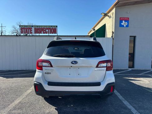 Used 2018 Subaru Outback 2.5i Limited w/ Popular Package #2 image 7