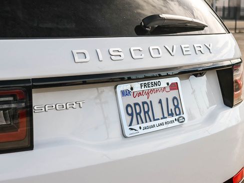 Used 2024 Land Rover Discovery Sport S image 12