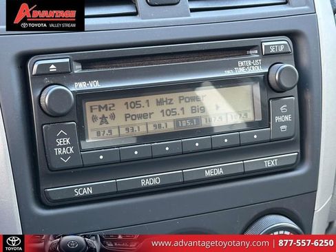 Used 2013 Toyota Corolla L FWD image 29