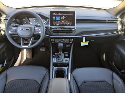 New 2026 Jeep Compass Latitude AWD/4WD image 15