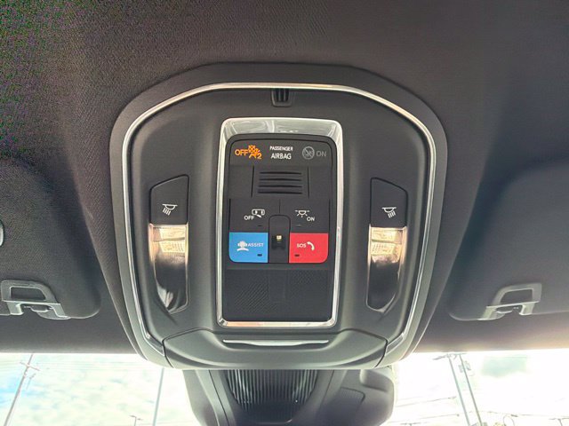 New 2027 Dodge Charger R/T w/ Driver Convenience Group AWD/4WD image 27