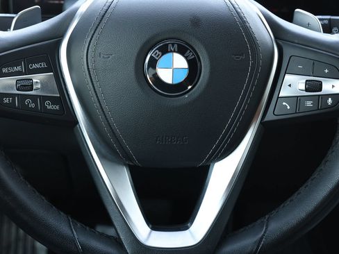Used 2025 BMW X5 xDrive40i AWD/4WD image 17