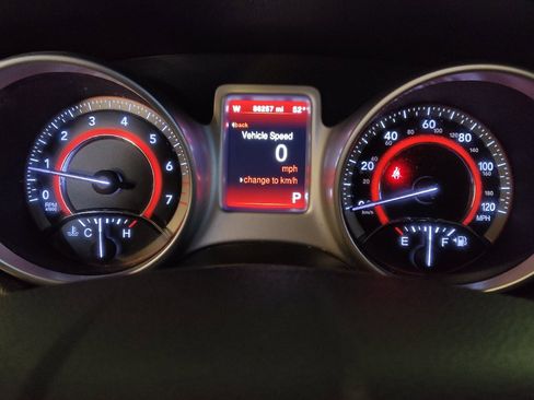 Used 2018 Dodge Journey SE w/ Popular Equipment Group FWD image 23