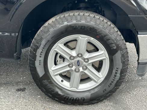 Used 2025 Ford F150 Lariat AWD/4WD image 7