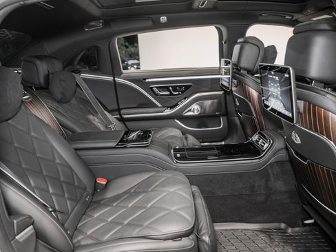 Used 2023 Mercedes-Benz Maybach S 680 4MATIC image 25