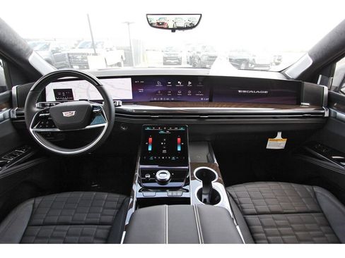 New 2026 Cadillac Escalade Platinum Sport w/ LPO, ONYX Package AWD/4WD image 9